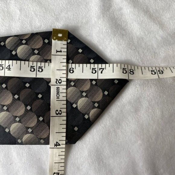 Van Heusen Neck Tie Mens 58”x4” Tiled Circles Multicolored 100% Silk - Picture 3 of 5